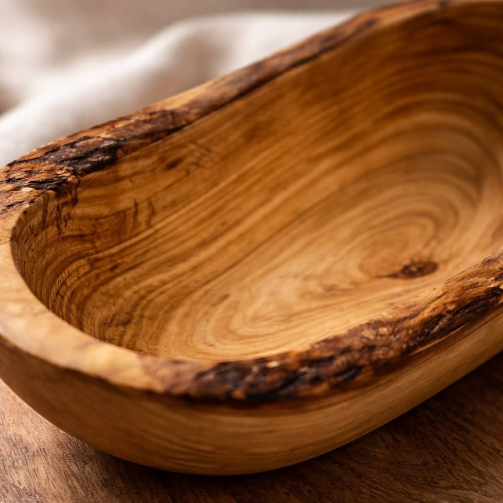 Servierschale aus Olivenholz - rustikale Kante (16cm) - Image 2